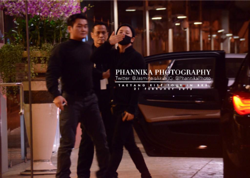 Taeyang leaving Bangkok 2015-02-22 - by JasmineisAkua 06.jpg