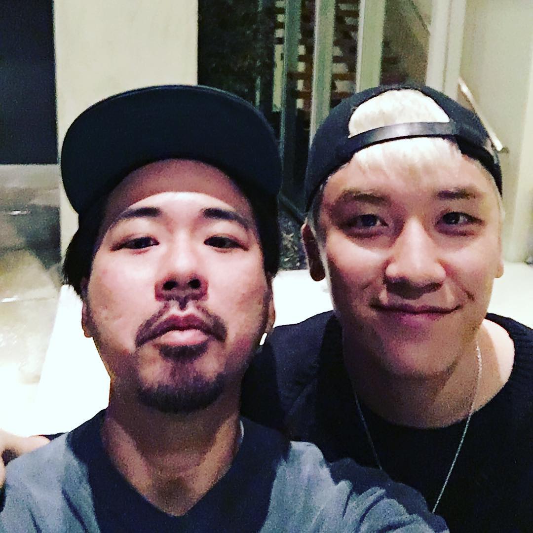 [Photo] moschonenklang Instagram with Seungri 2015-12-24