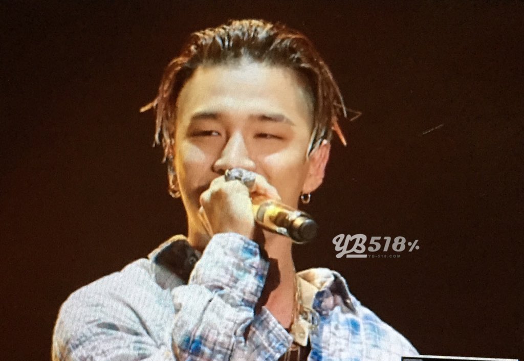 Tae Yang - PSY Concert - 26dec2015 - YB 518% - 02