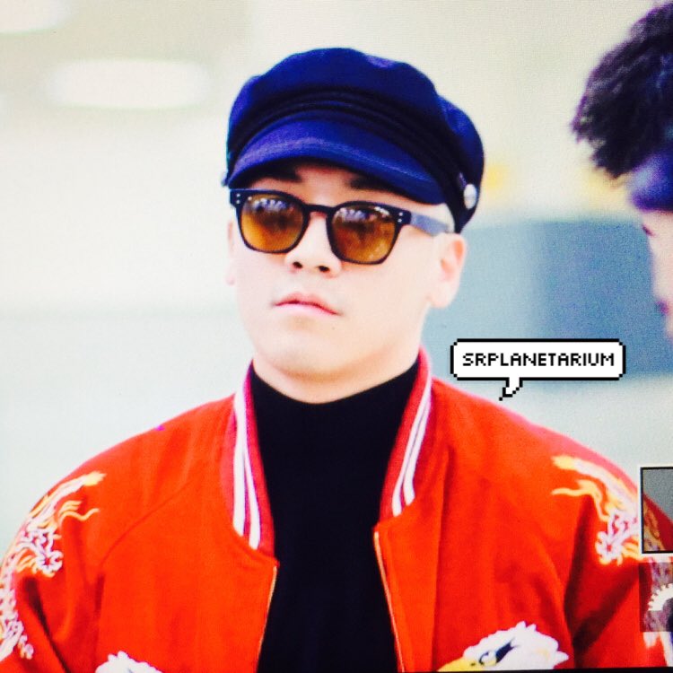 Seungri Arrival Seoul From Tokyo 2016-02-11 (2)