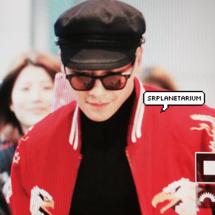 Seungri Arrival Seoul From Tokyo 2016-02-11 (3)