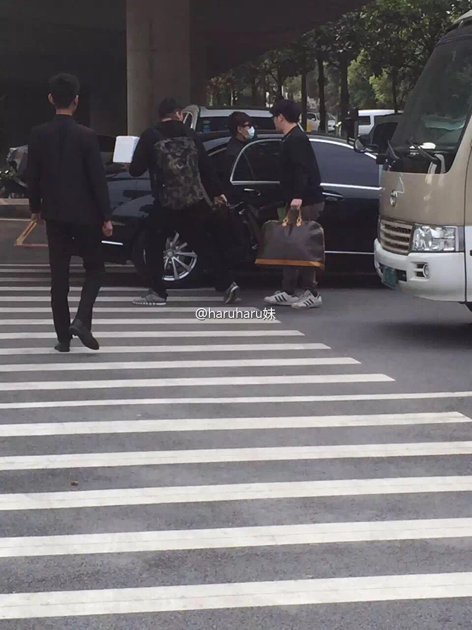 BIGBANG Arrival Changsha 2016-03-26 Echoing 妹 (4)
