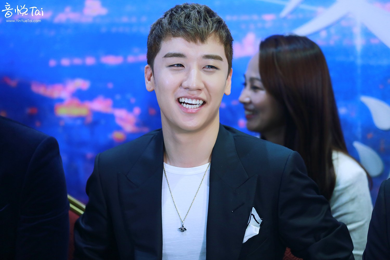 Seungri Press Conference for Chinese Movie 2016-07-16 (33)