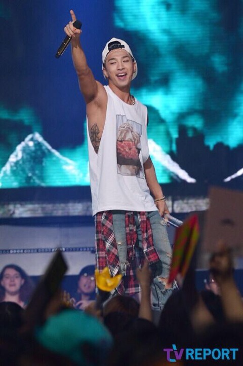 Taeyang won M Countdown again. Congratulations. Credit see pics....
